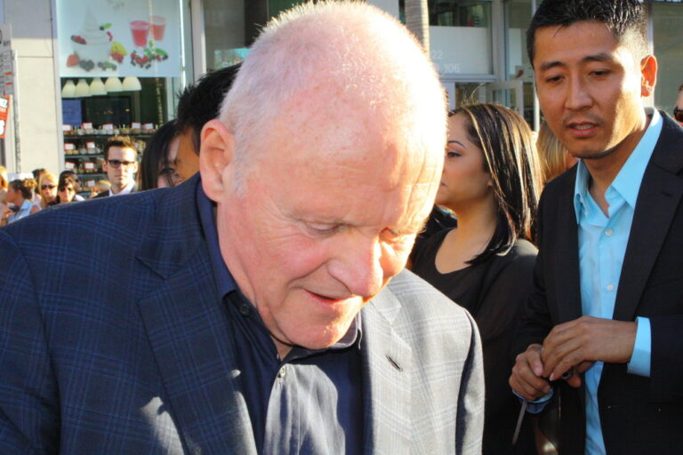 Hollywood,-,May,2,,2011:,Actor,Sir,Anthony,Hopkins,At